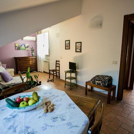 Le Raganelle Hotell Oneglia Exteriör bild