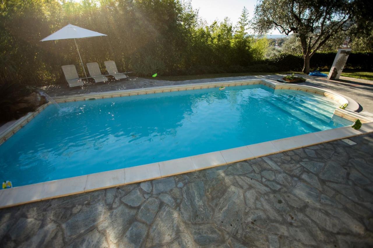 Le Raganelle Hotell Oneglia Exteriör bild
