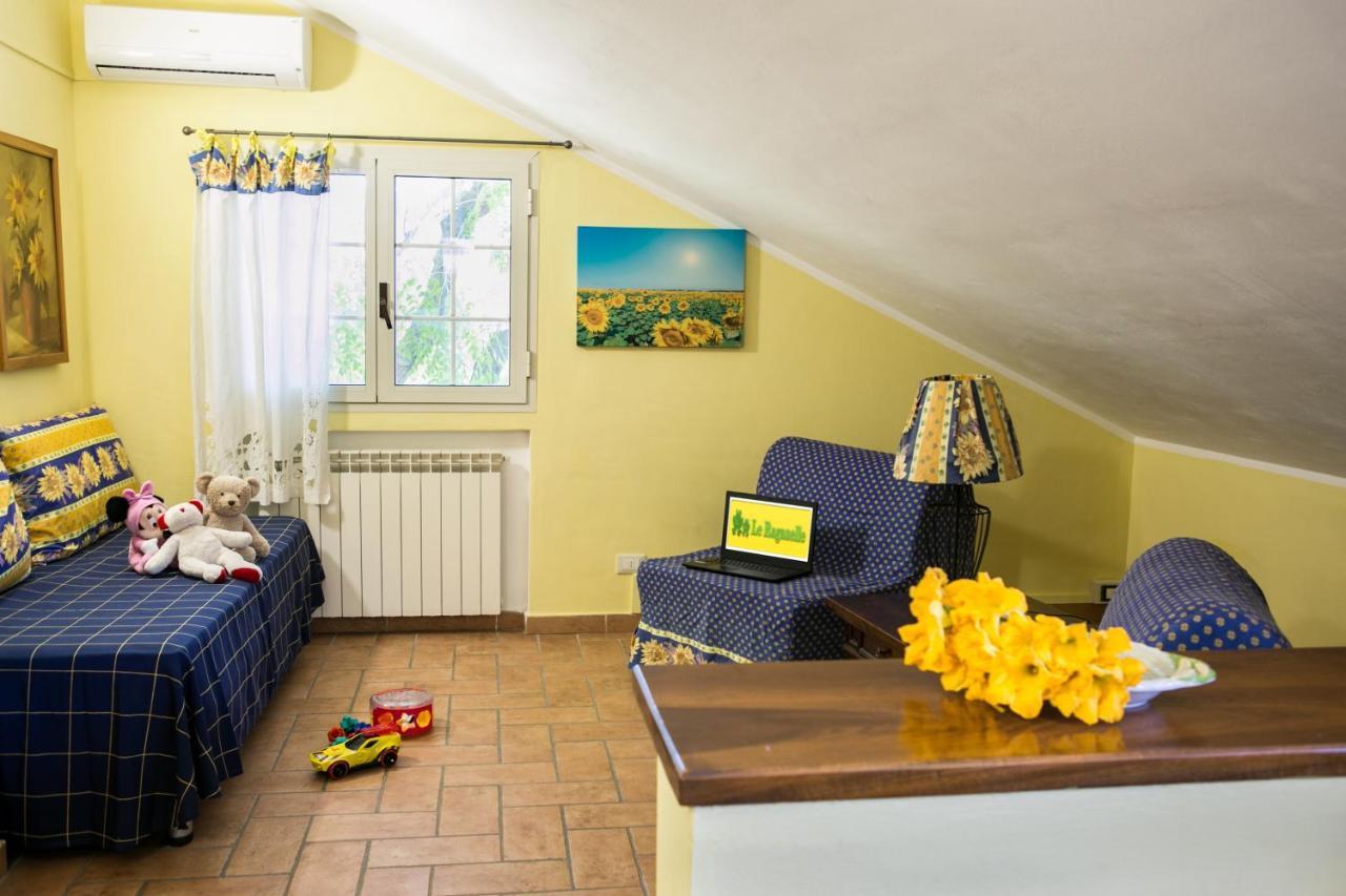 Le Raganelle Hotell Oneglia Exteriör bild