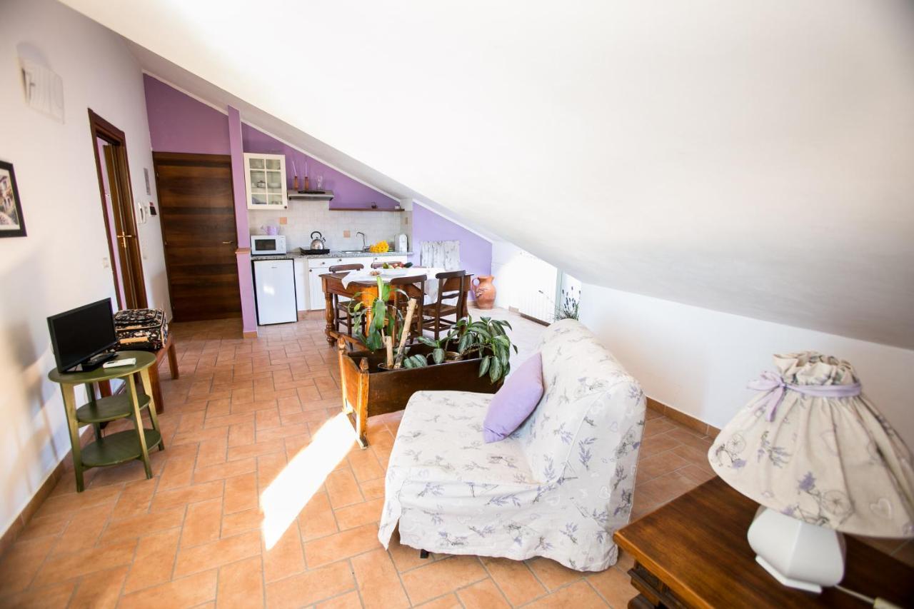 Le Raganelle Hotell Oneglia Exteriör bild